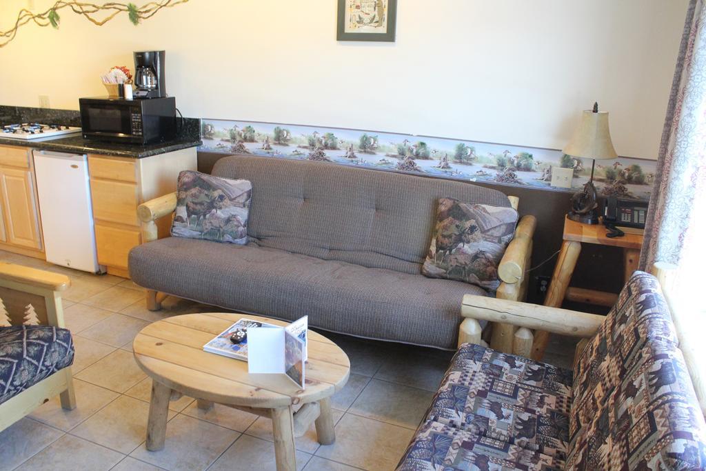 Fireside Hotel 2*